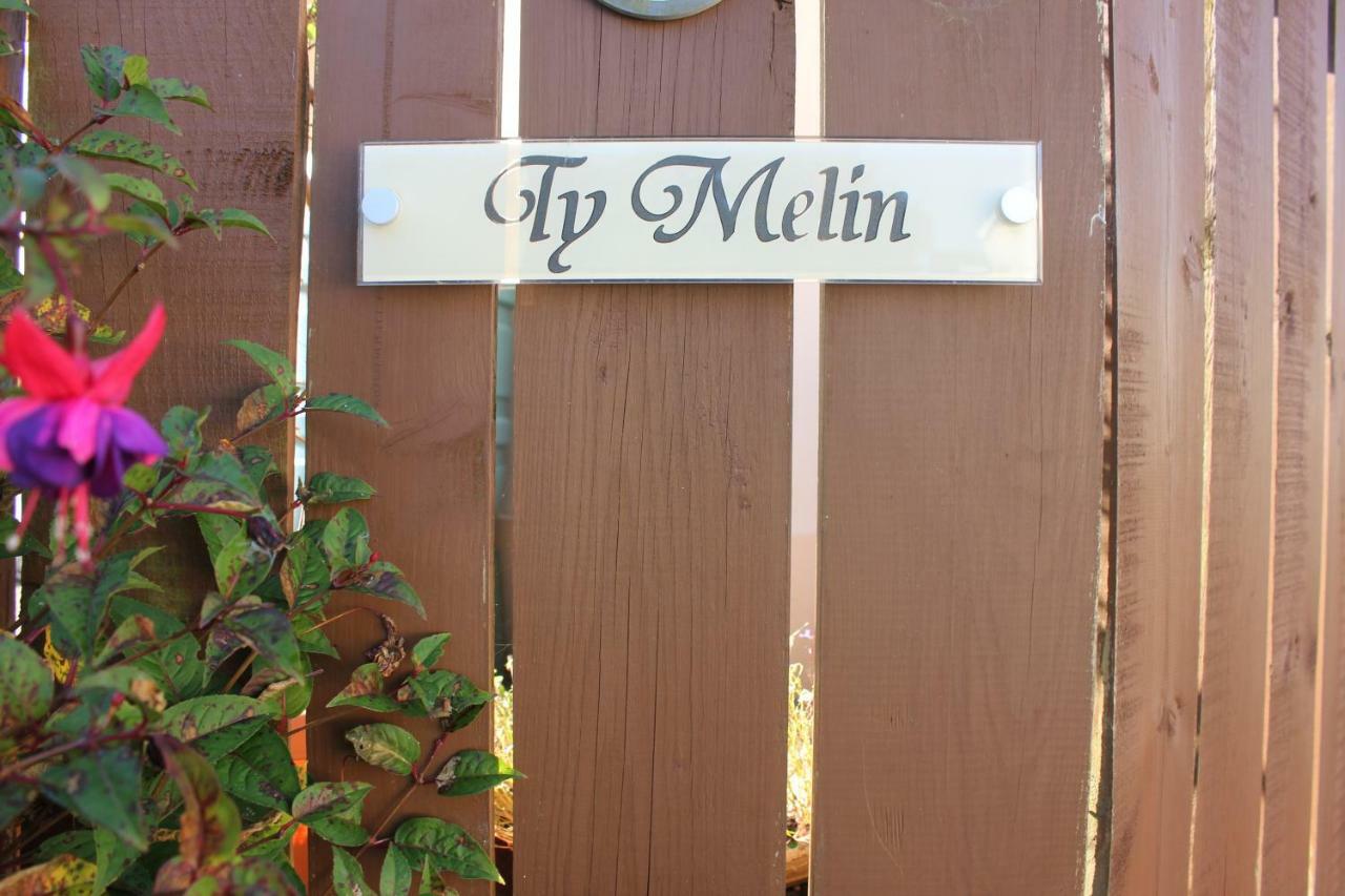 Ty Melin *